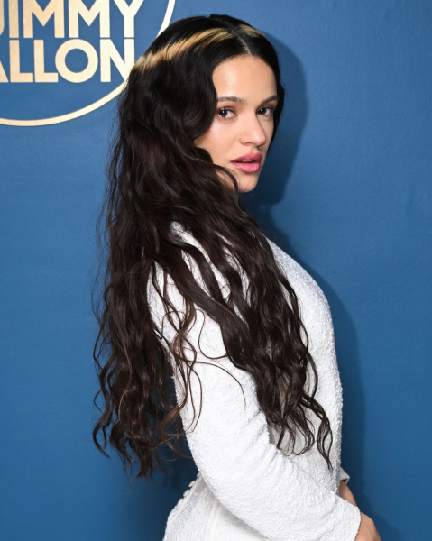 spring hair trend 2026 Waterfall Hair on Rosalia